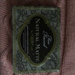 Too Faced Natural Matte eyeshadow palette